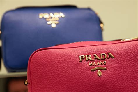 prada quanto è costata la quotazione|Prada, l'ipo a Milano può valere 1 miliardo .